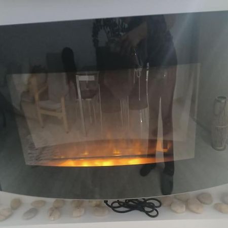 Cozy Renovated Apartment Athens Ngoại thất bức ảnh
